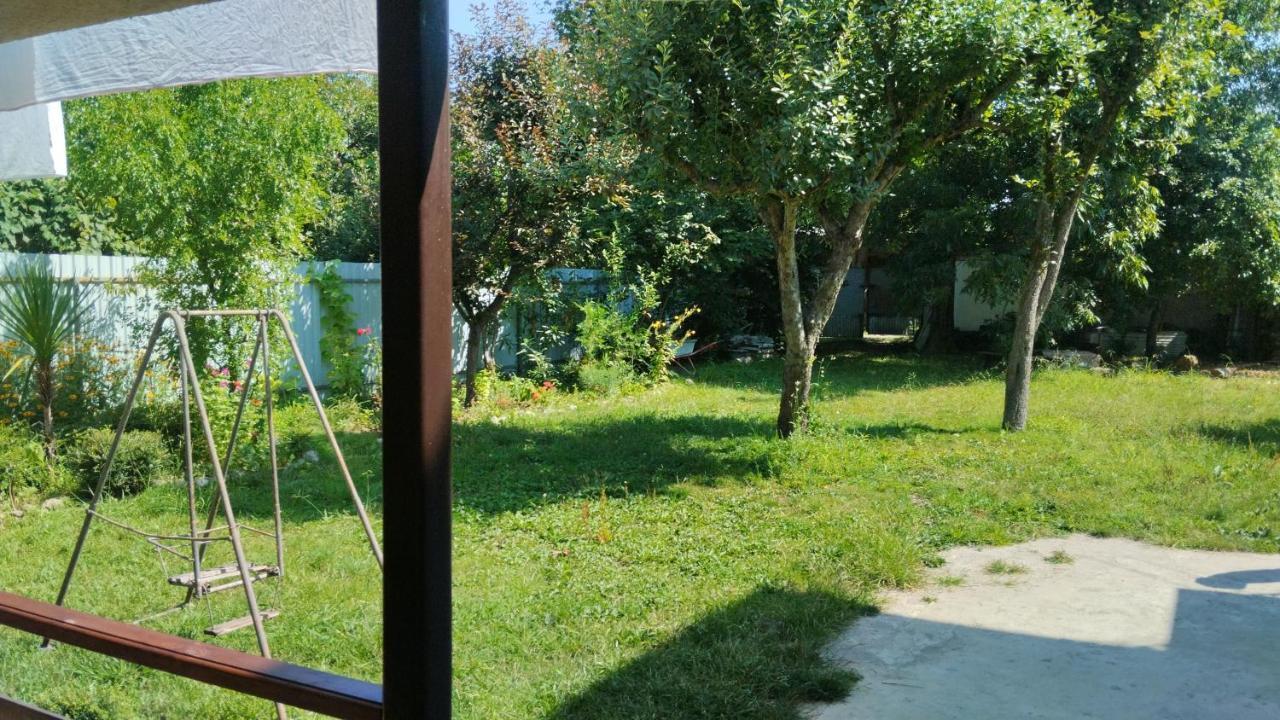 Эльза Hotel Gudauta Exterior photo